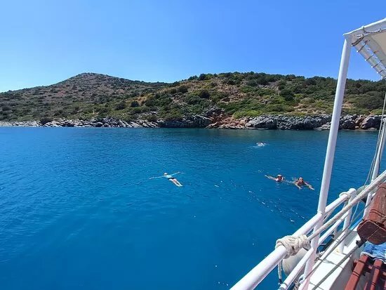 The Elounda Boat Cooperation