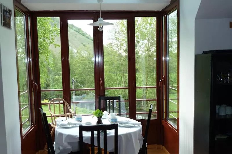 Familial guest house rental for 4 people 20min away from Rouen
