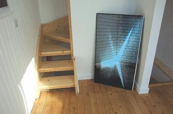 Upright Gallery
