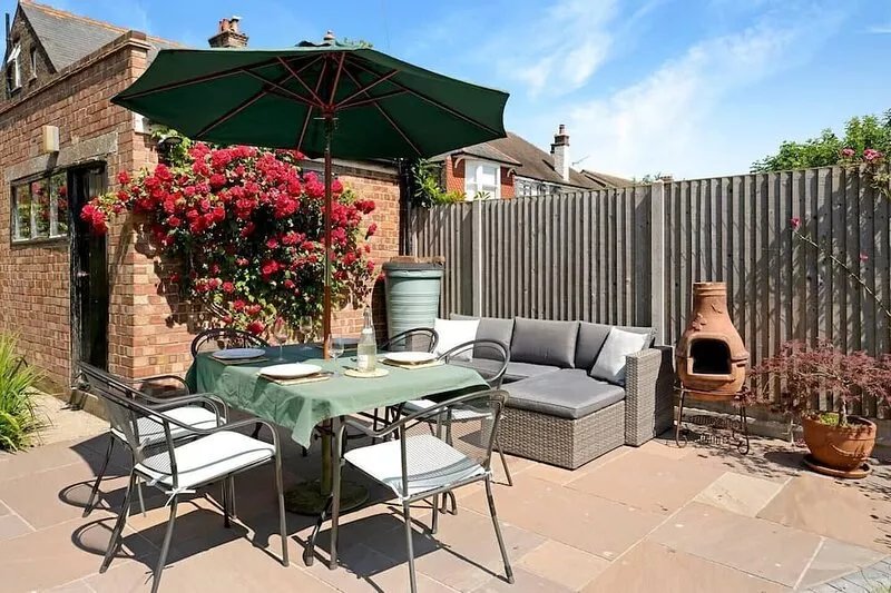 Spacious family home in Deal