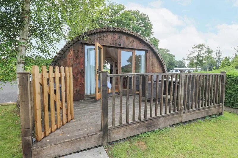KINGFISHER, pet friendly, with a garden in Beulah