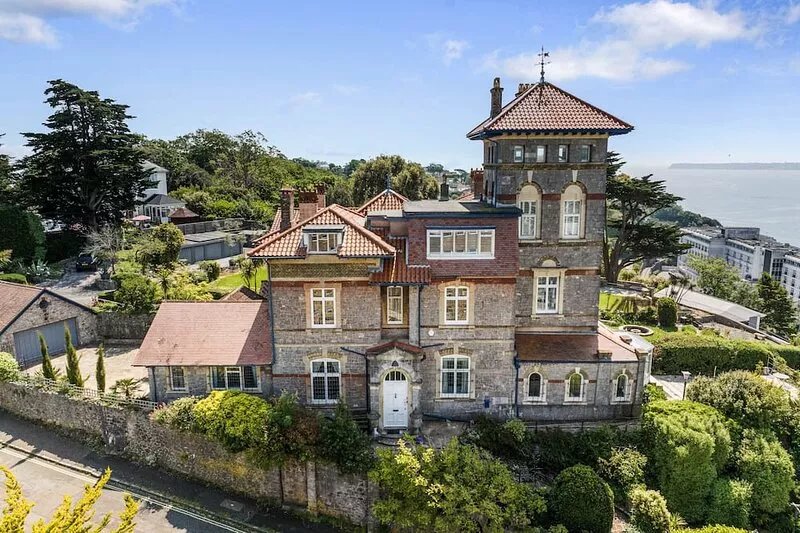 Vane Tower- Historic retreat with Panoramic Sea Views