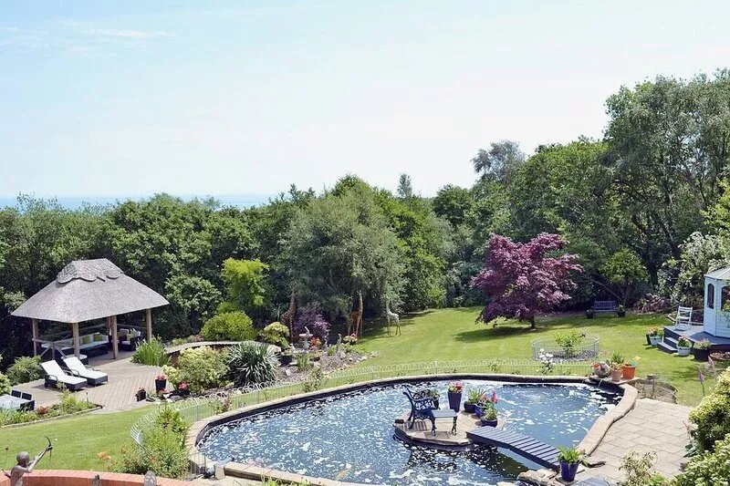 2 bedroom accommodation in Fairlight, near Hastings