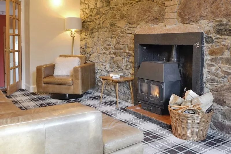 3 bedroom accommodation in Bridgend of Lintrathen, near Forfar