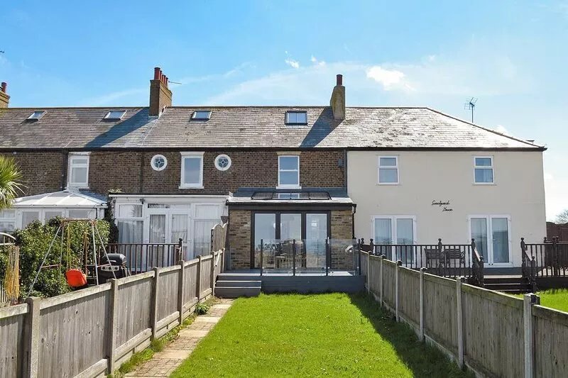 3 bedroom accommodation in Swalecliffe, near Whitstable