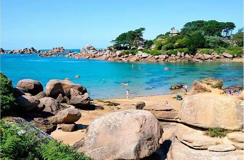 Perros Guirec, Côte de Granit Rose, 100m Sea view beach 'La Maison d'Emma' '