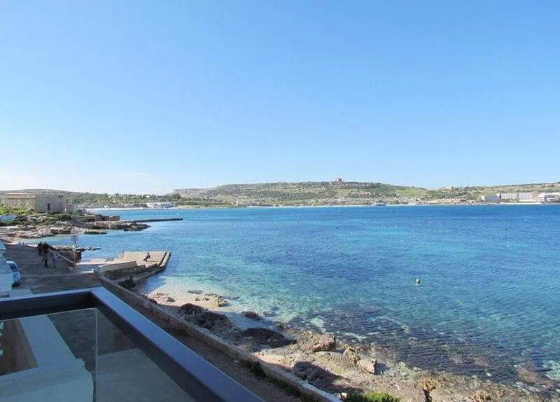 The Moll Apartment - Seaside Holiday Home