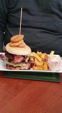 Cherry Tree Bar & Grill