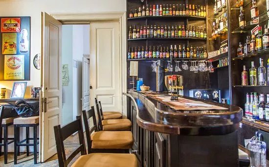 Zeppelin Pub