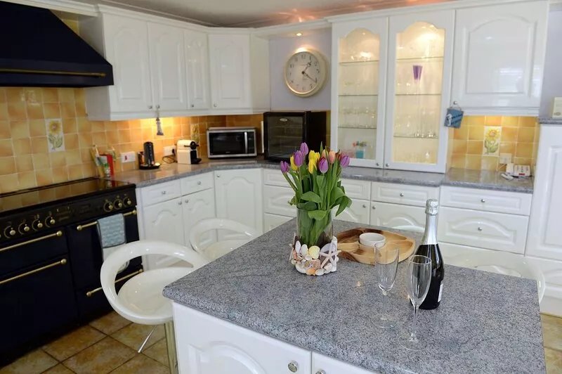 Swallow Dale - Family Cottage, Close to Beach