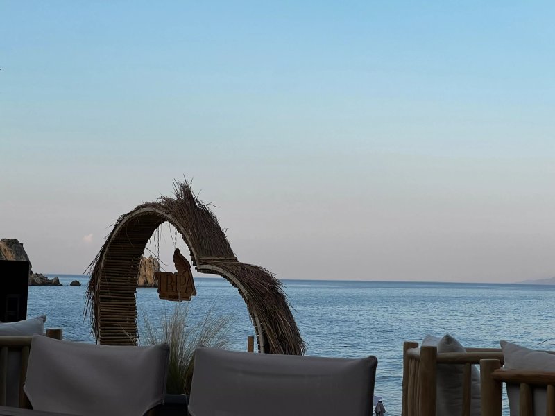 Tripa Beach Bar