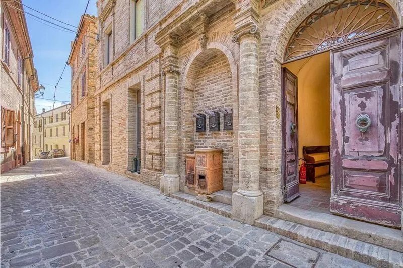 Holiday Apartment "Stupenda Dimora Italiana Storica" with Sea View, 2 Private