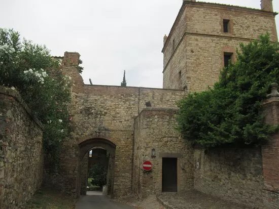 Il Castello di Serravalle