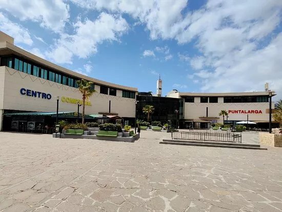 Centro Comercial Punta Larga