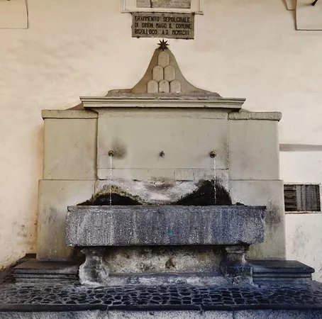 Porta Napoletana