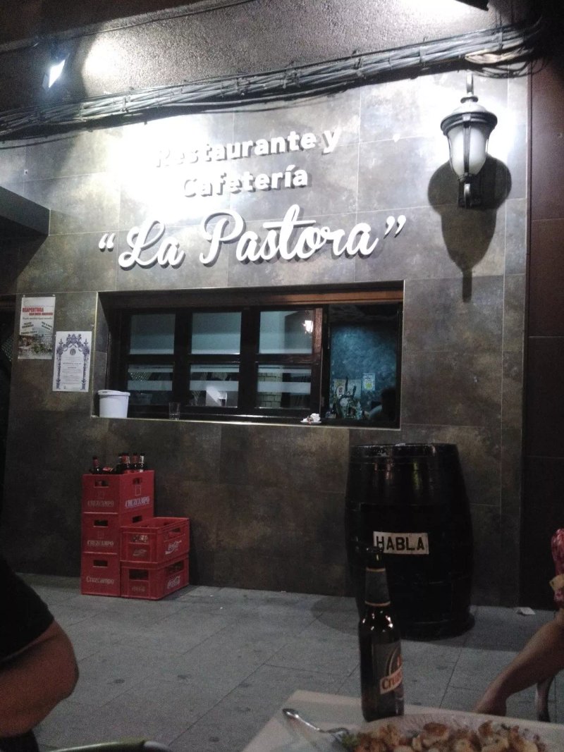 La Pastora