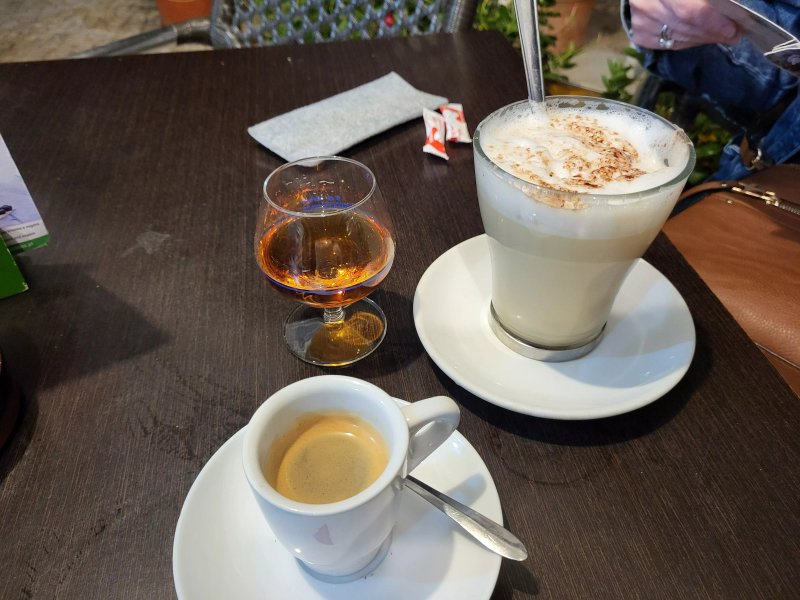 Caffe Plaza Alvor