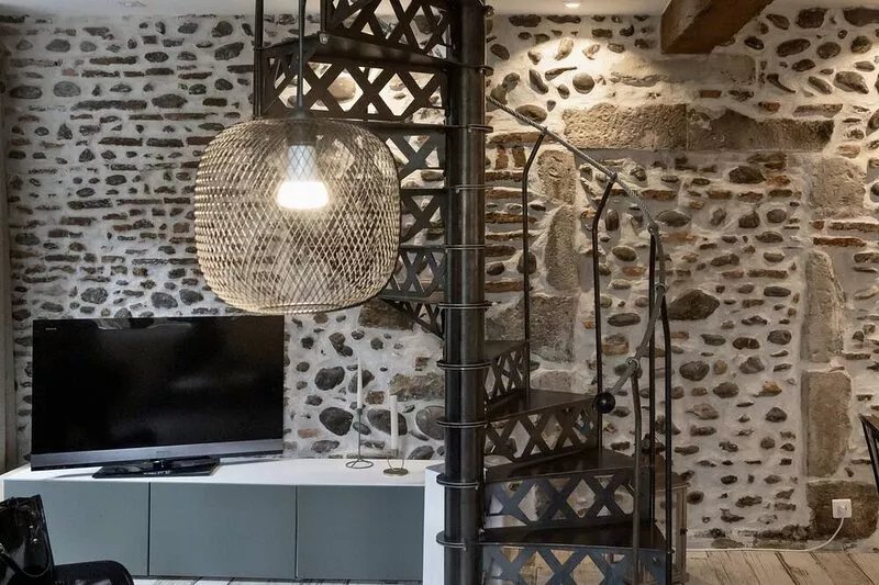 Quiet house in Pau's historic district
