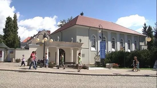 Zdroj Theatre