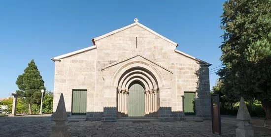 Igreja de Santa Maria de Airaes