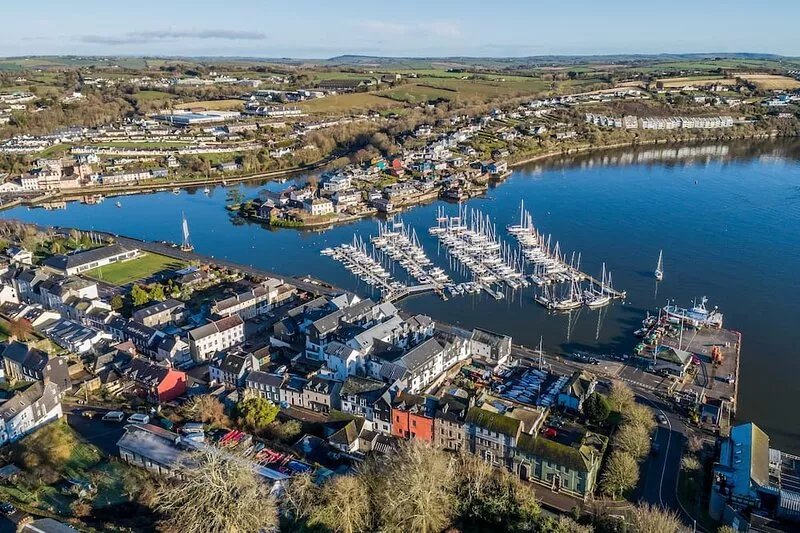 Riverview , kinsale , Cork, sleeps 26 guests, owned by Exquisite Holiday Homes.