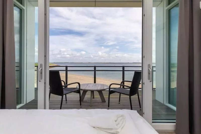 Luxury apartment with water views