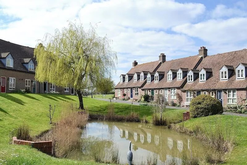 2 bedroom accommodation in Binfield, near Newport