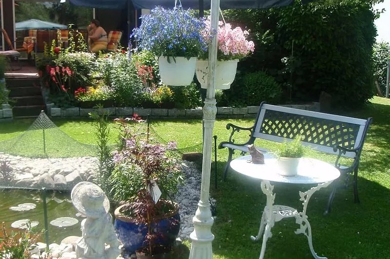 Modern 80 sqm apartment near Saarburg in a quiet location,