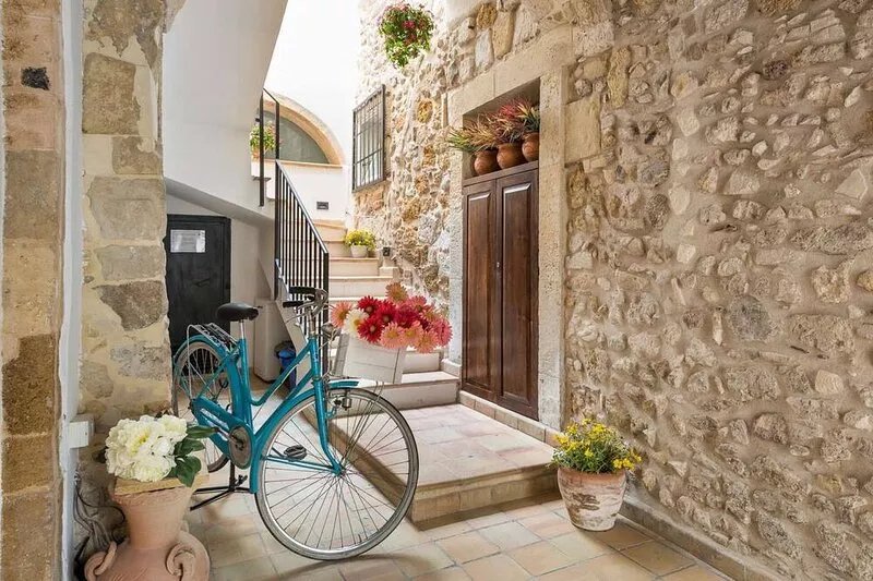 Terrace sea view-Ortigia,bikes,laundry,parking