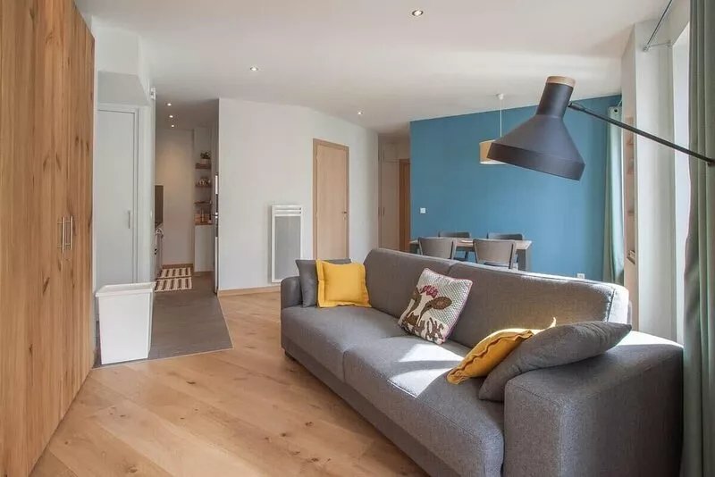 Les Aiguilles- Town centre luxury 2 bedroom apartment.