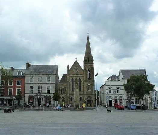 The Presbyterian Church of Wales, Castle Square