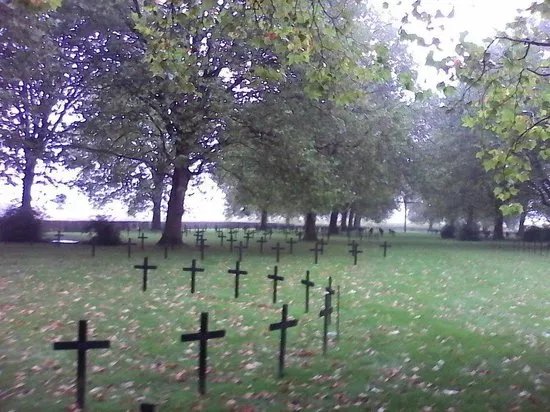 Cimetiere Militaire Allemand de Illies