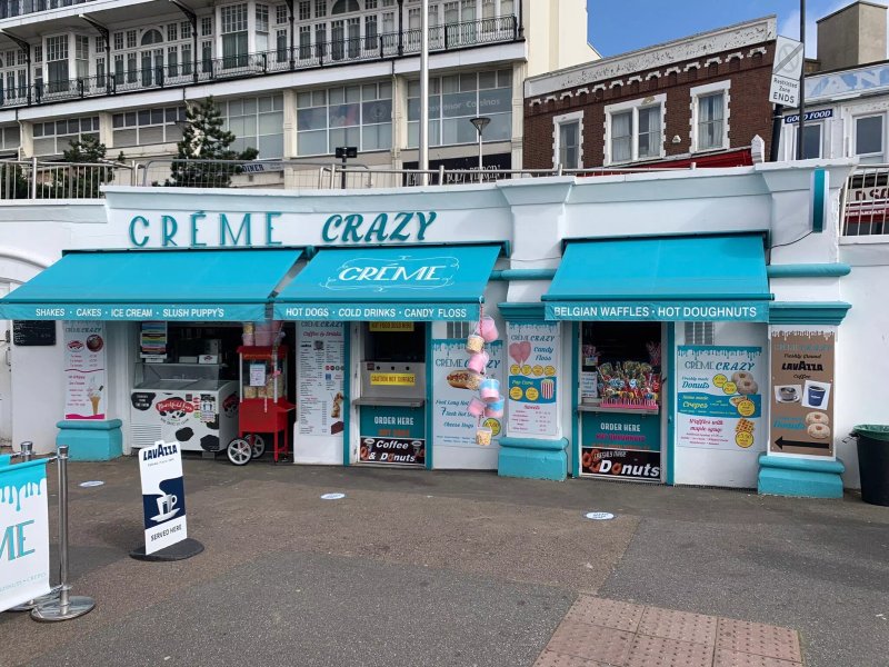 Creme Cakes & Shakes