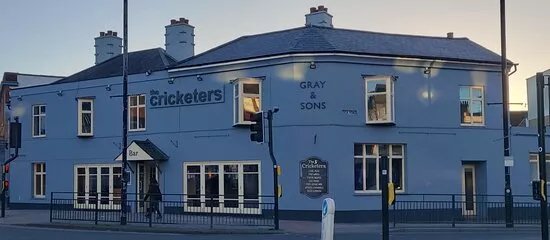 The Cricketers Bar and Food