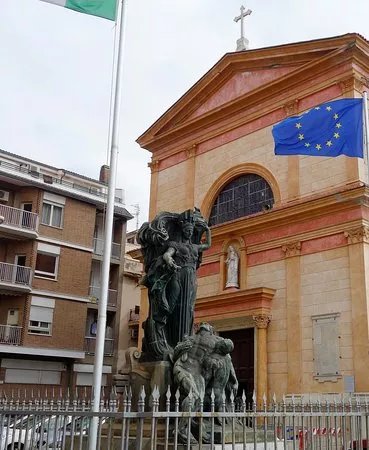 Monumento Ai Caduti di Civitavecchia in Tutte Le Guerre