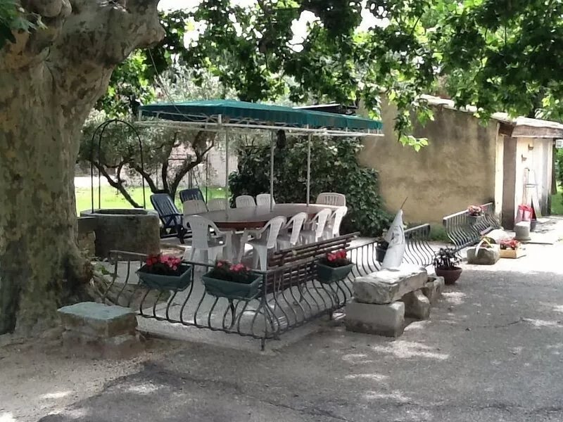 Superb apartment of 120 m2 in provencal mas of the owners