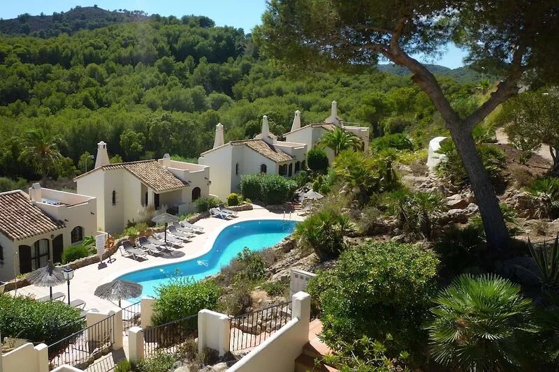 Lovely La Manga Club Villa with Panoramic Views. Central Location