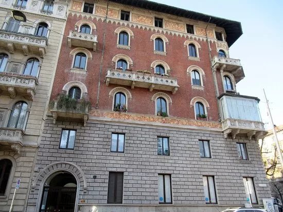 Palazzo Via Mascheroni 1