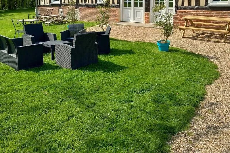 Lovely country house, freshly renovated and well equipped