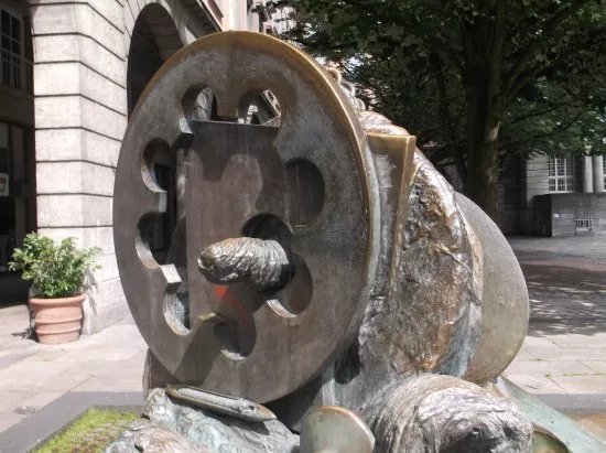 Springbrunnen "Das Tal der Wupper"