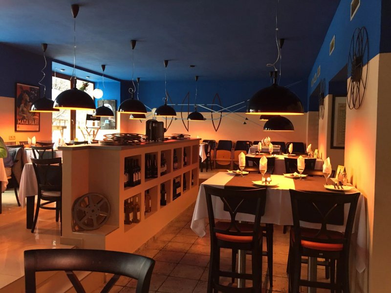 Caffe Castello