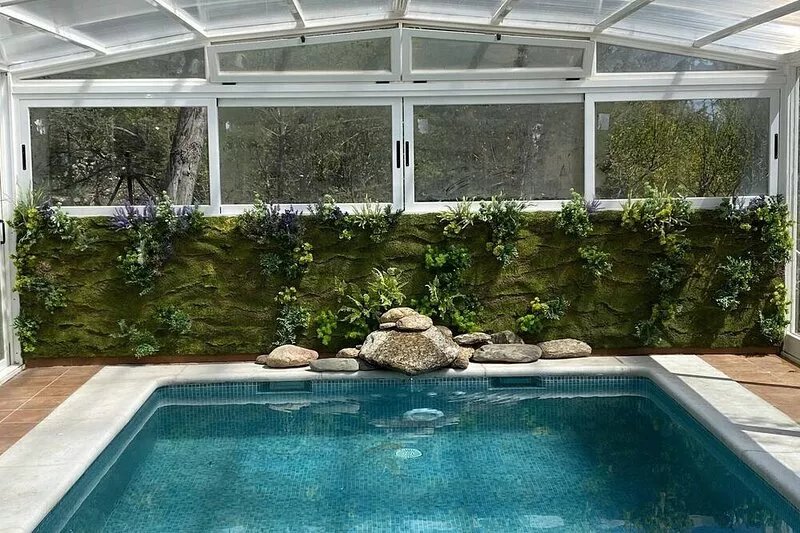 Large family country house in Rascafría,1 h from Madrid, 12 to 24 people