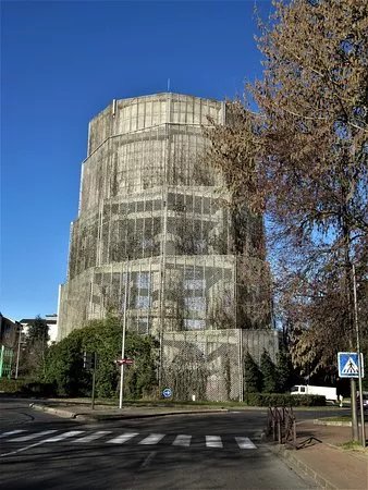 Chateau D’Eau Des Quatre Paves