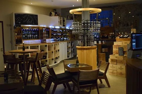 Le Vignoble Plymouth