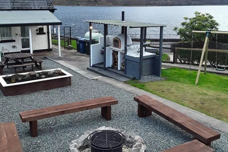 The Anchorage Arrochar. Newly Renovated with Amazing Views Free Kayaking BBQ Hut