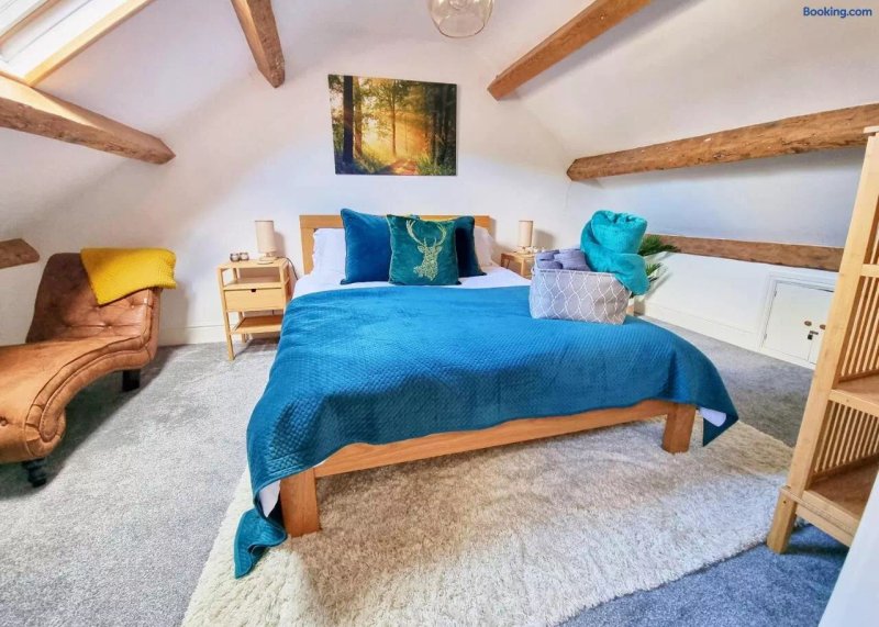 Snowdonia - Romantic Townhouse Apartments in historic building - 1 & 2 bed available