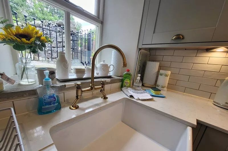 Cosy 2 Bed traditional 200 year old Yorkshire Dales Cottage.