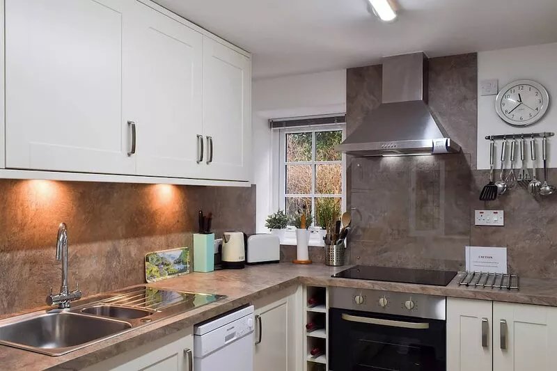2 bedroom accommodation in Cupar, near St. Andrews