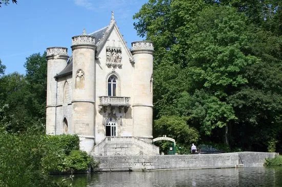 Les Etangs De Commelles