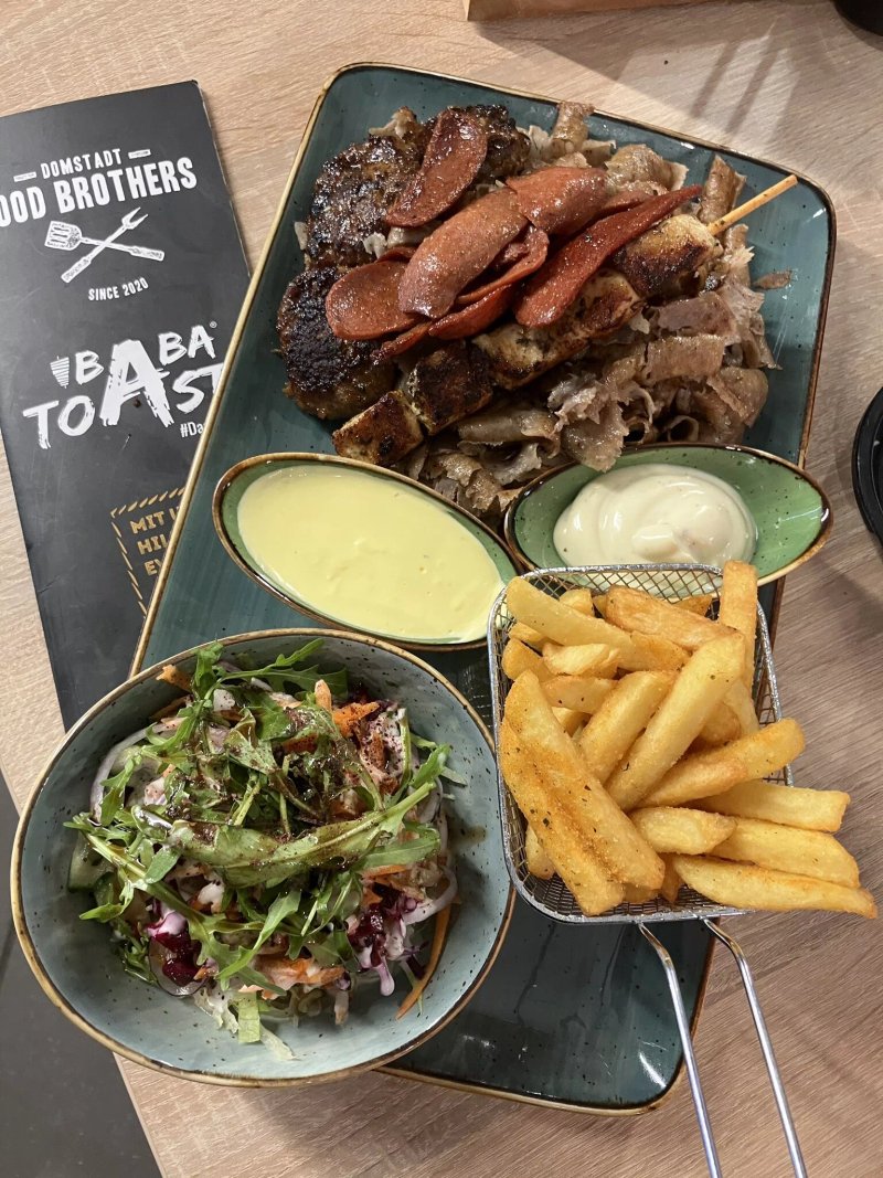Domstadt Food Brothers